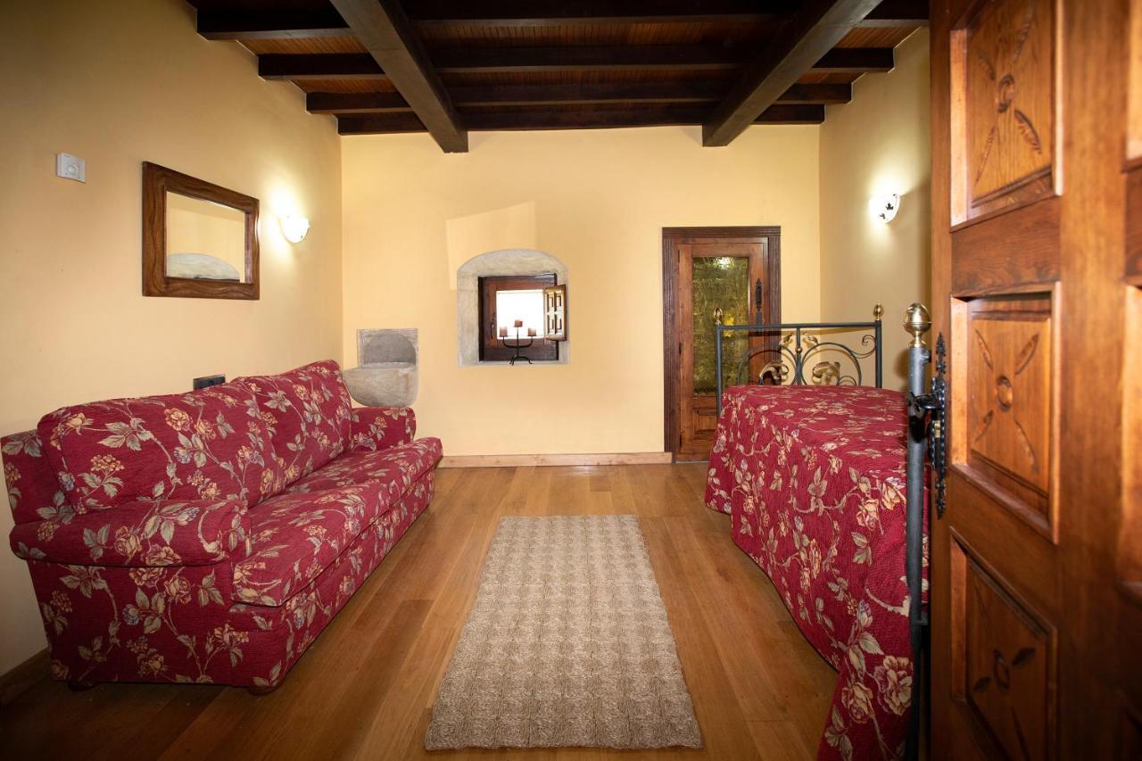 La Casona De Lombrana, En Polaciones Exterior foto